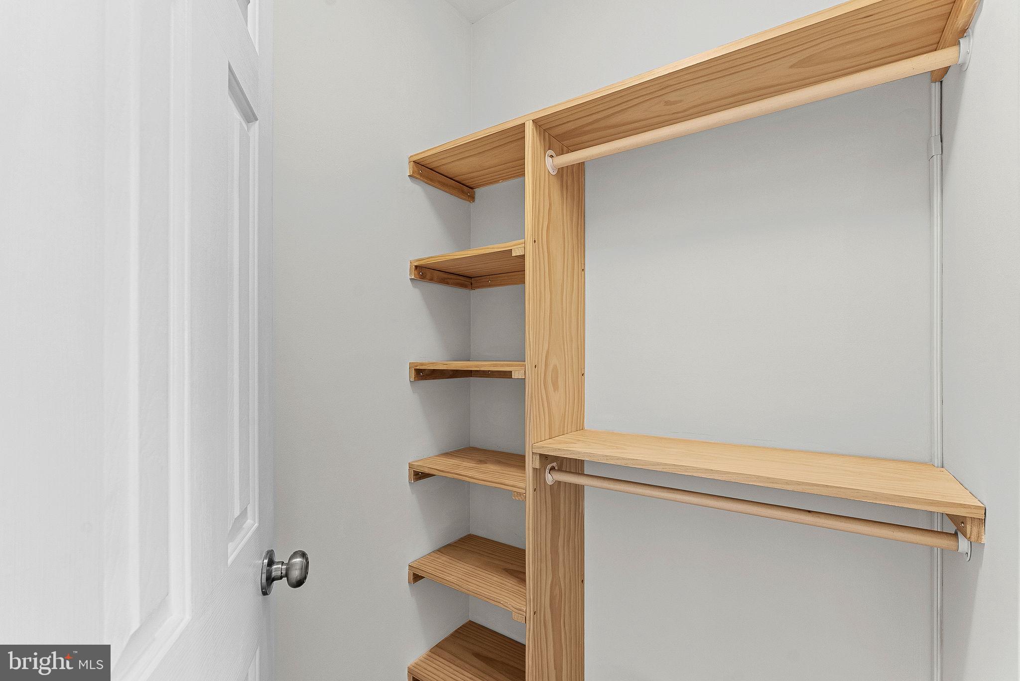 COMPTON VILLAGE - Residential