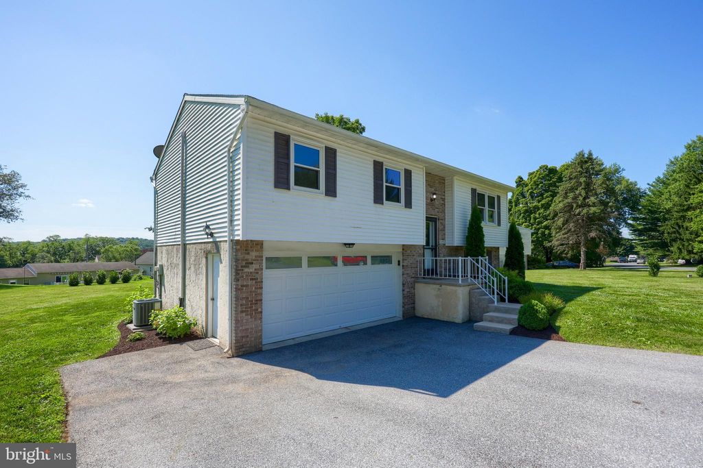 Photo of 2455 Scenic Drive, Manheim, PA 17545 (MLS # PALA2055034)