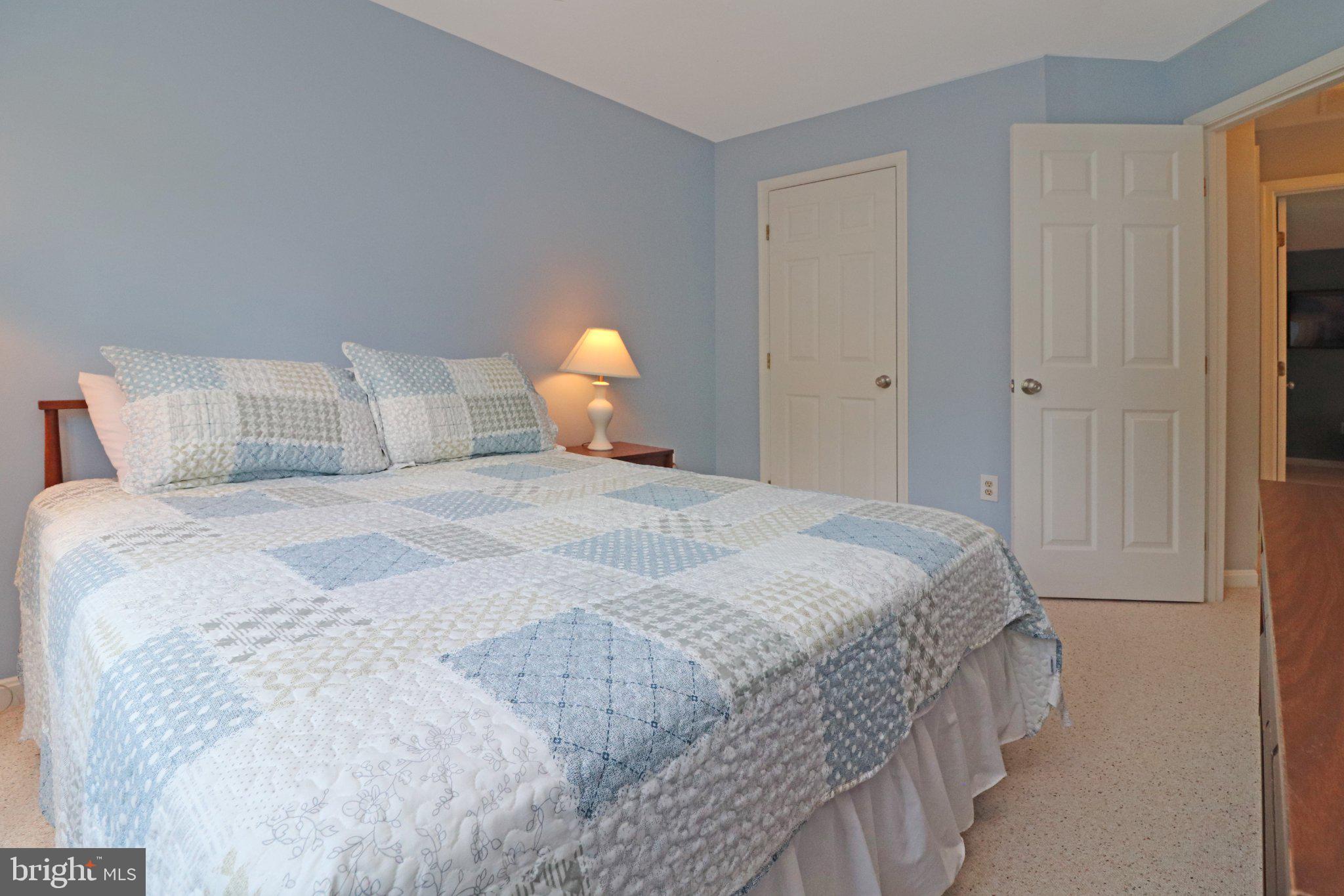 LIFESTYLE AT SULLY STATION - Residential