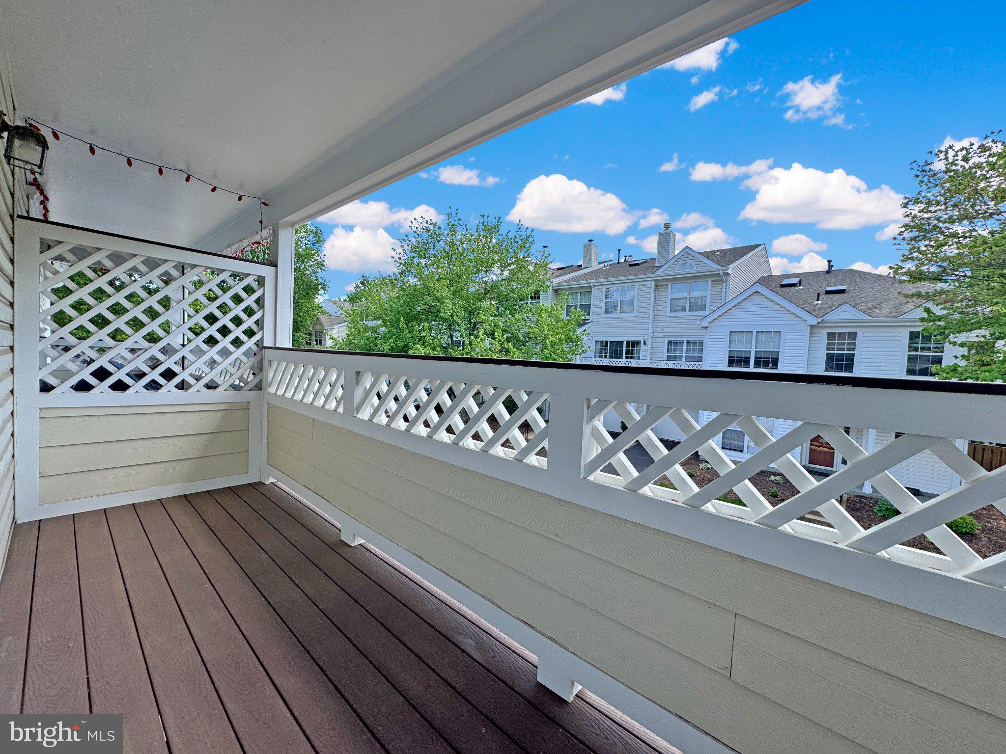 LIFESTYLE AT SULLY STATION - Residential