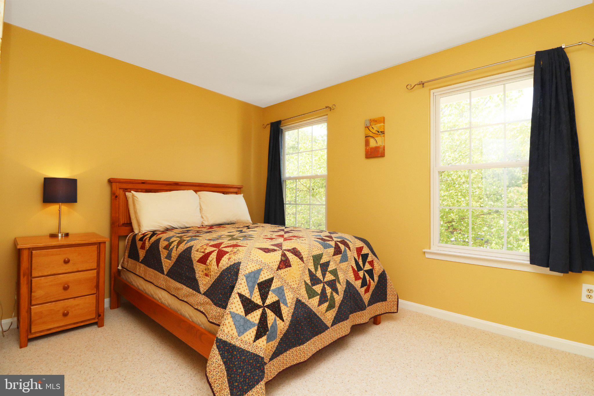 LIFESTYLE AT SULLY STATION - Residential