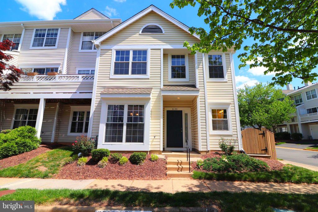 Photo of 5133 Castle Harbor Way, CENTREVILLE, VA 20120 (MLS # VAFX2306462)