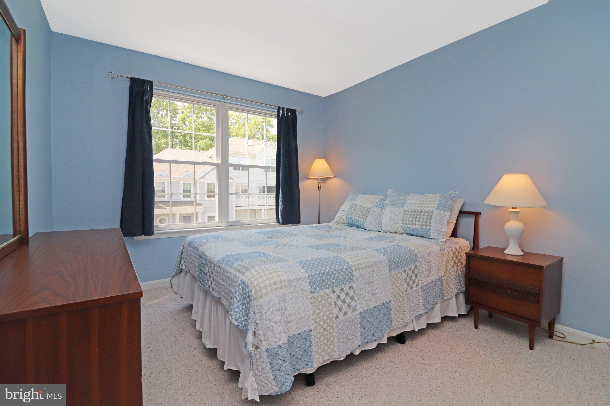 LIFESTYLE AT SULLY STATION - Residential