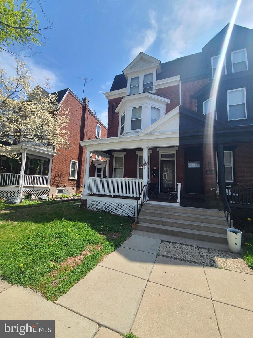 If you're looking for your next investment, you MUST take a look at this large, 3 story duplex. First floor has a 1BR unit with living room, dining room and full kitchen. This unit also exits to the rear yard and has basement access. The 2nd and 3rd floor bi-level unit has 3BRs and 2BAs with updated kitchen and bath. There is a fire escape from the third floor that leads to the rear yard. In the rear of the home, accessible from the driveway is a detached 1 car garage. The basement is full and unfinished. The property is being sold as-is and does need some work. Potential rents: 1BR for $1700 and 3BR for $2500 for a total of $4200/mo. The property will be delivered vacant.