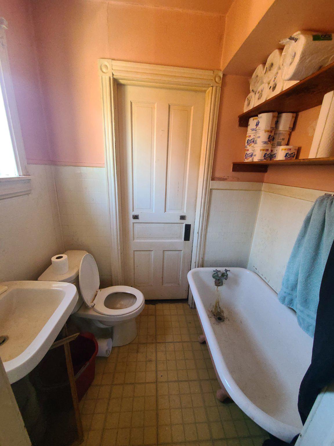 NORRISTOWN - Residential Income