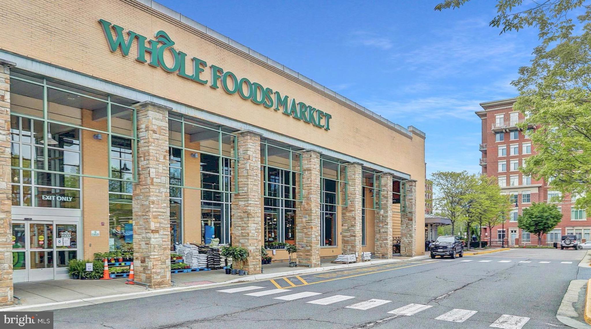 EAST MARKET AT FAIR LAKE - Residential