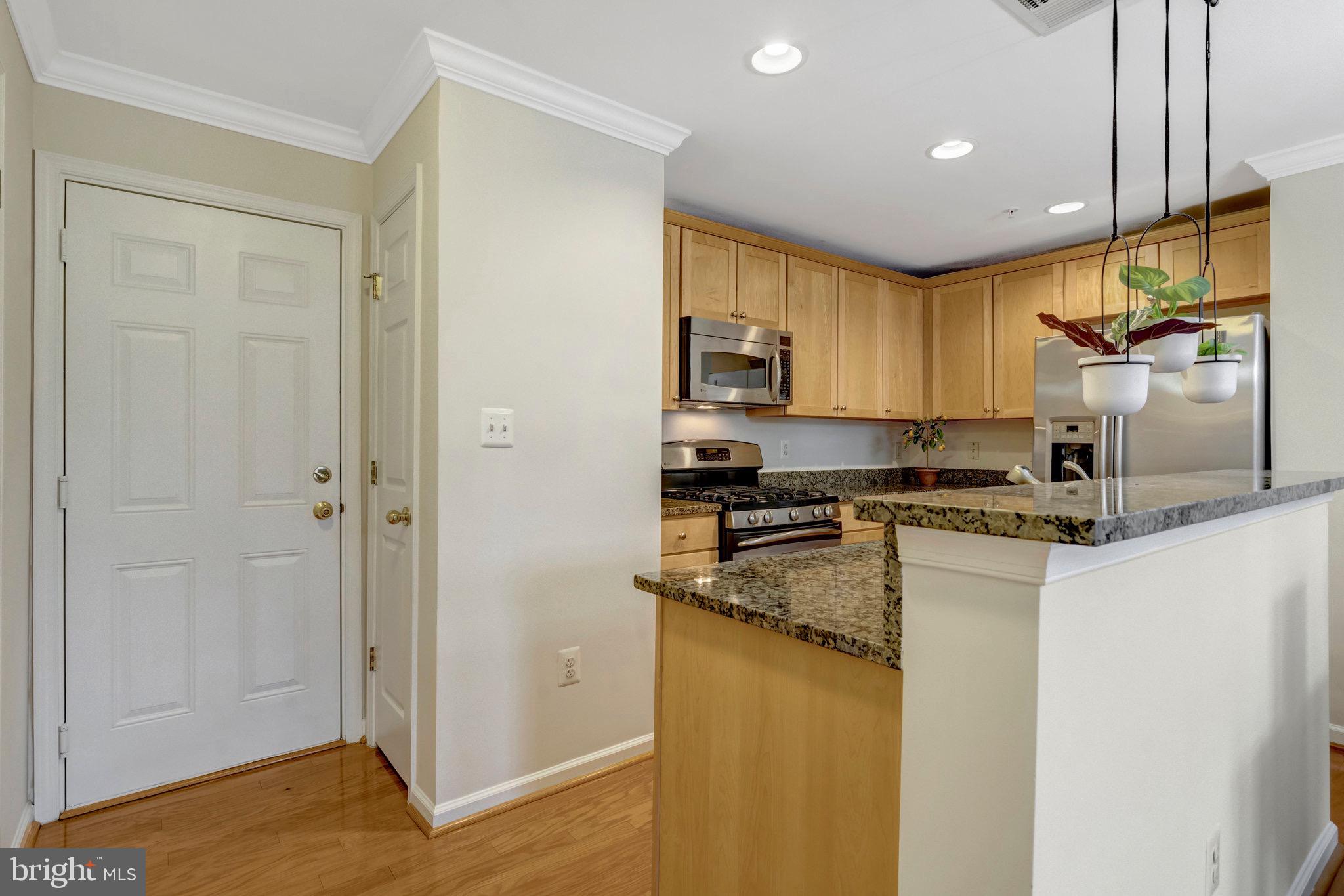 EAST MARKET AT FAIR LAKE - Residential