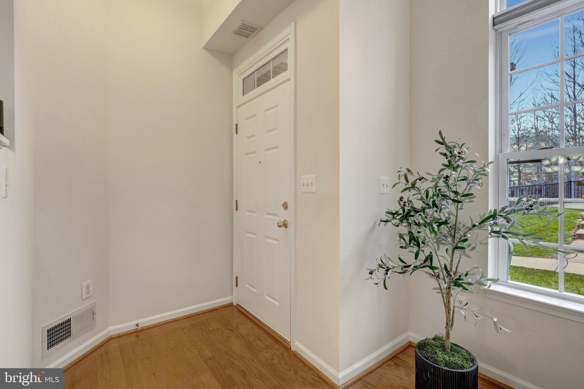 EAST MARKET AT FAIR LAKE - Residential