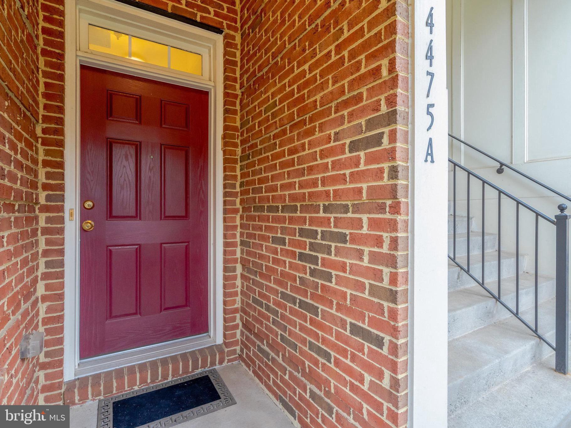 EAST MARKET AT FAIR LAKE - Residential