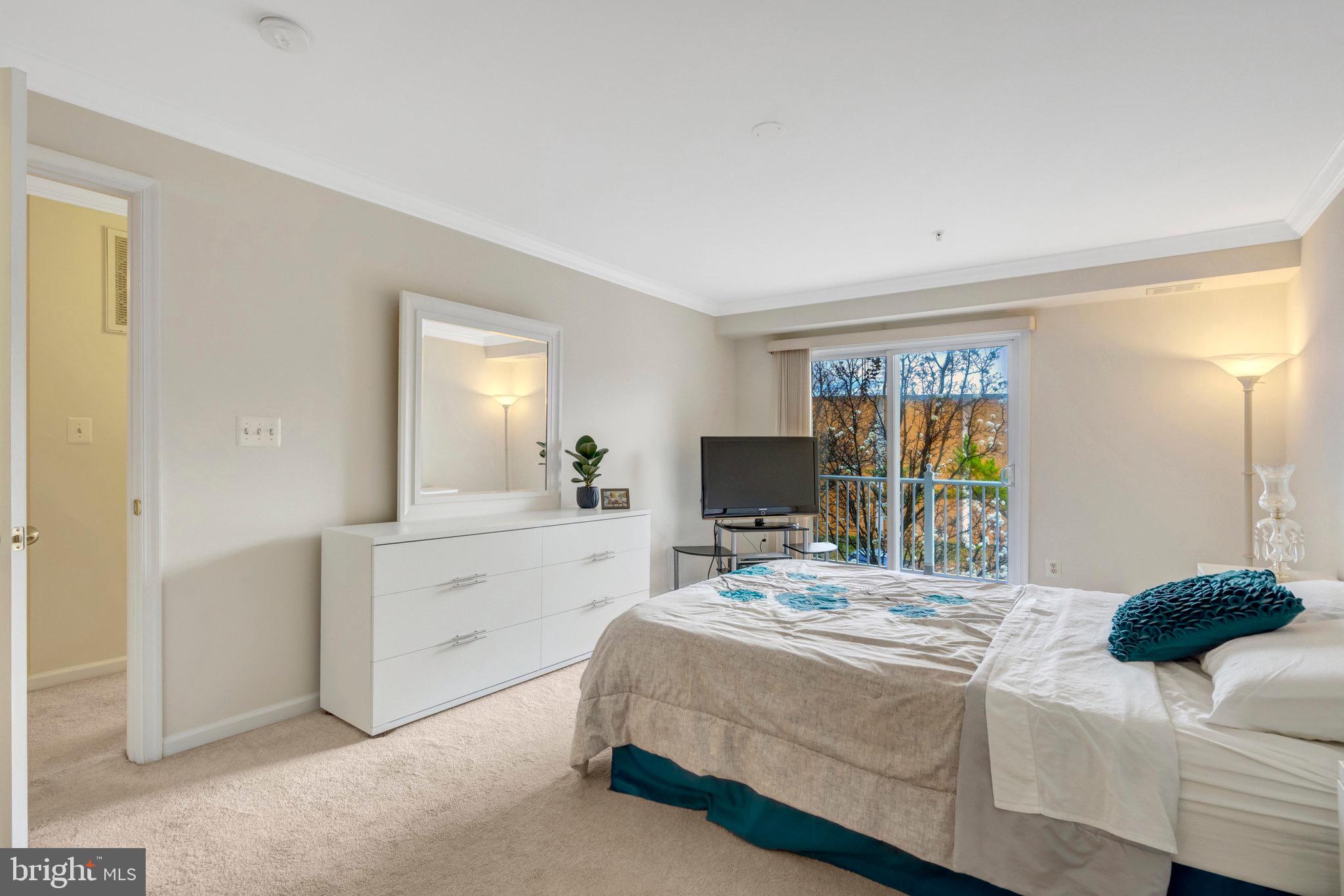 EAST MARKET AT FAIR LAKE - Residential