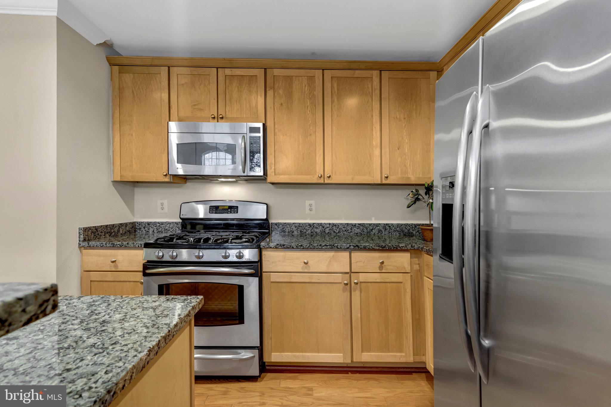 EAST MARKET AT FAIR LAKE - Residential