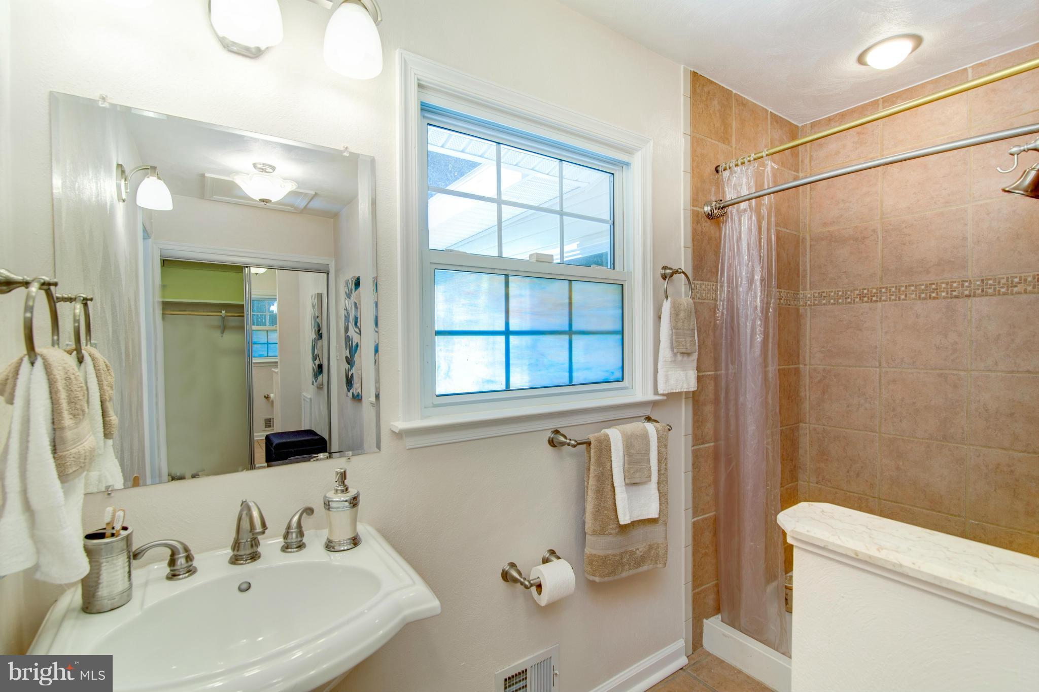 RIVERSIDE ESTATES - Residential