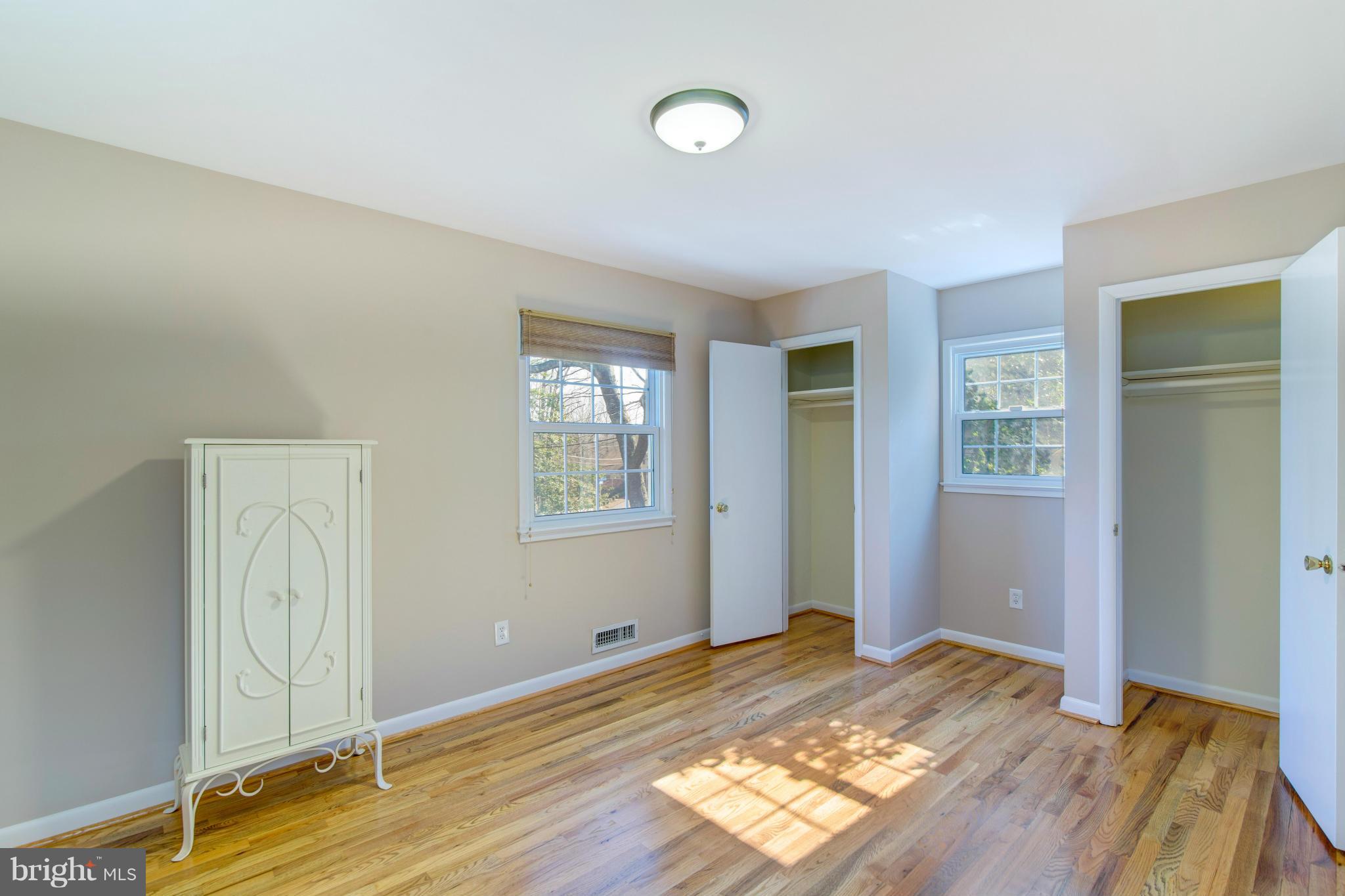 RIVERSIDE ESTATES - Residential