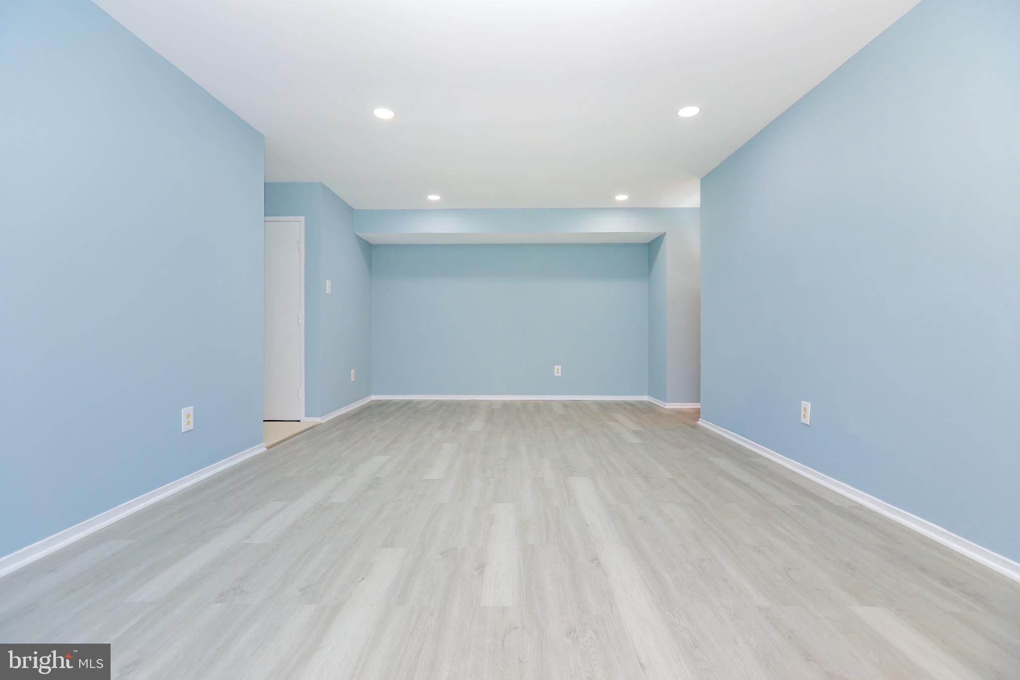 JEFFERSON MEWS - Residential