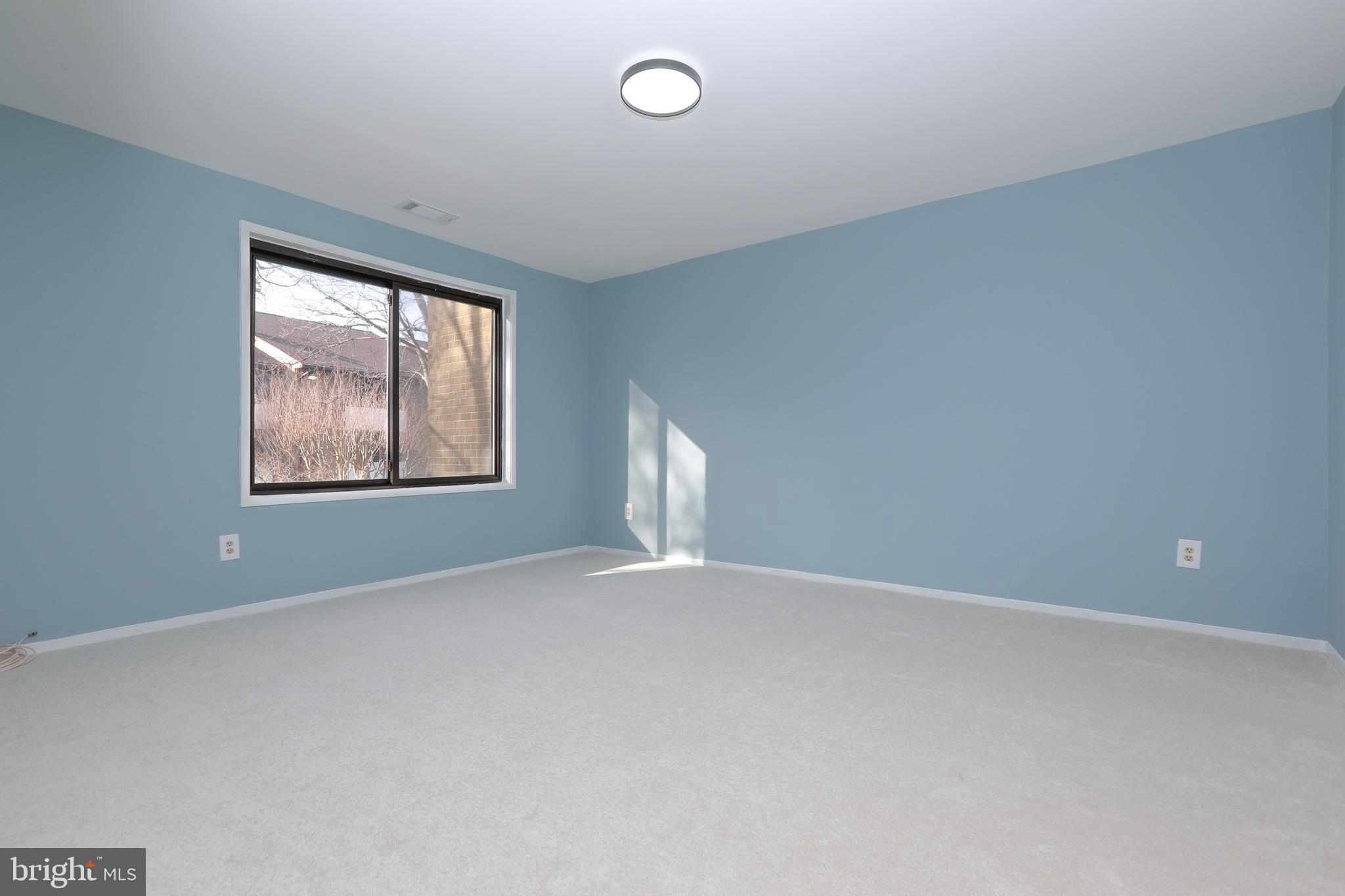 JEFFERSON MEWS - Residential