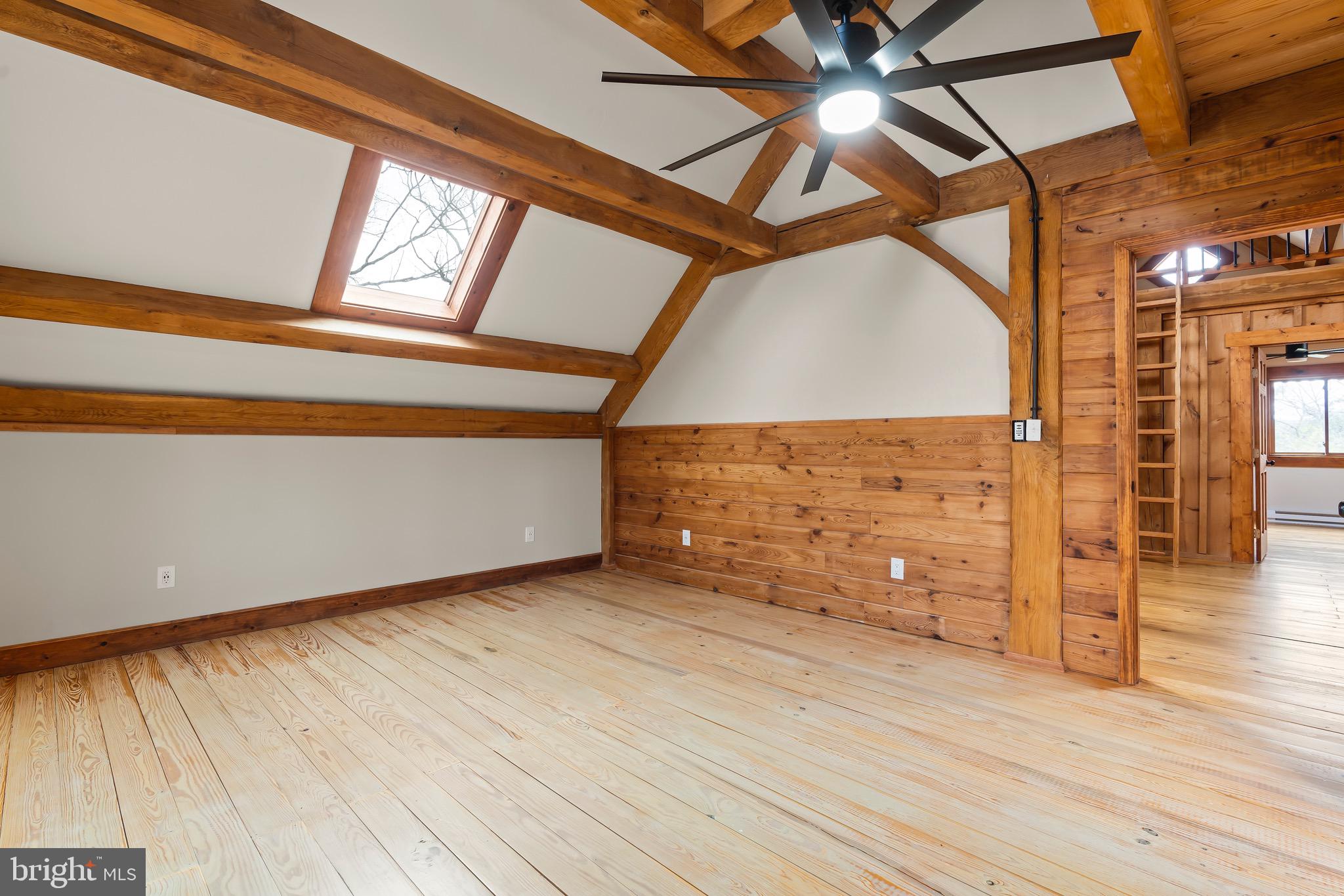 EAGLE BAY PROPERTIES - Residential