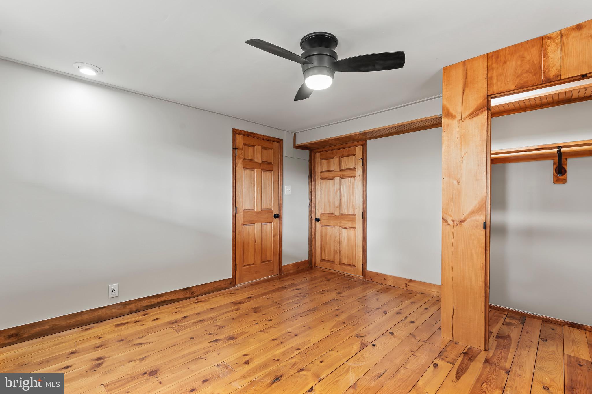 EAGLE BAY PROPERTIES - Residential