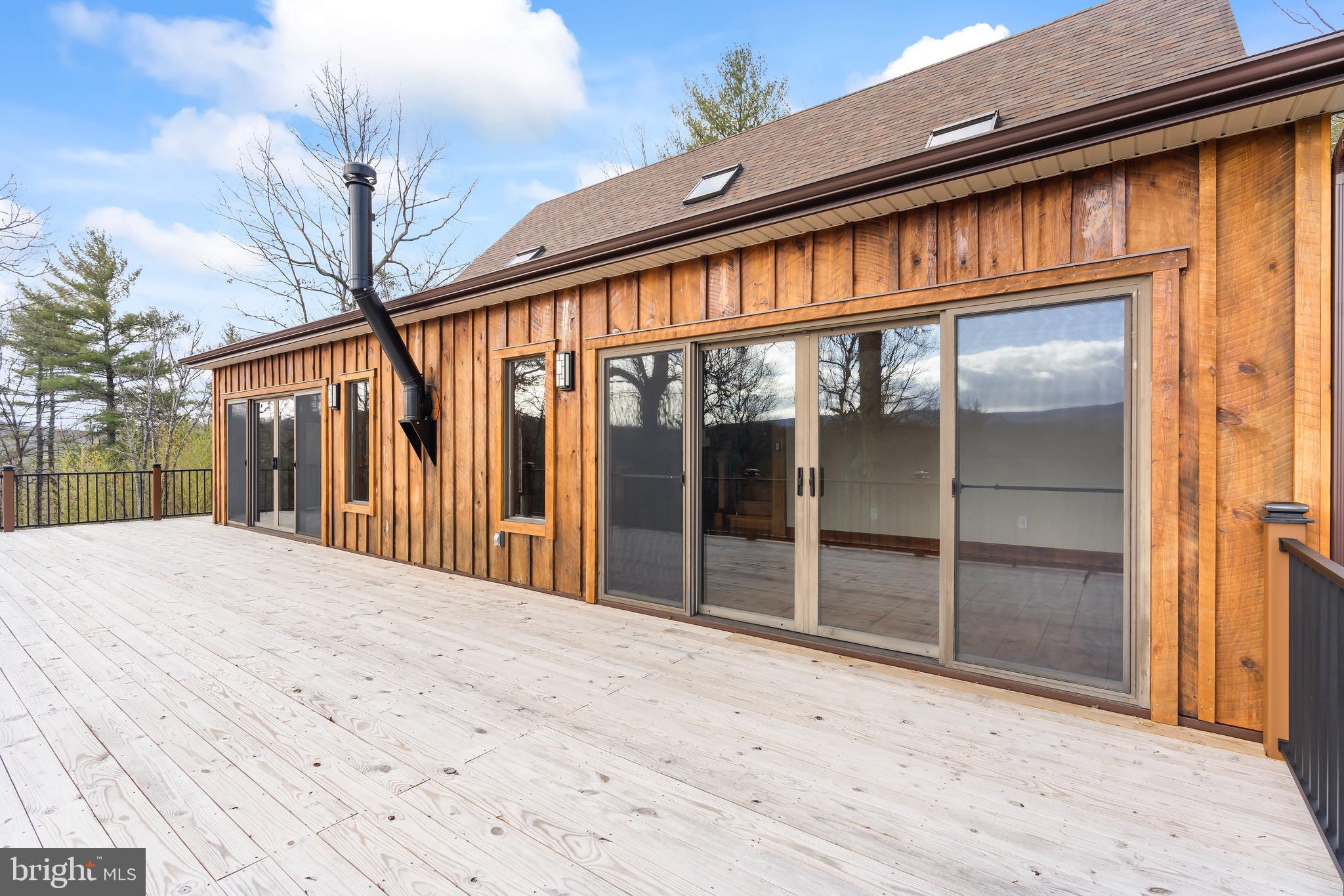 EAGLE BAY PROPERTIES - Residential