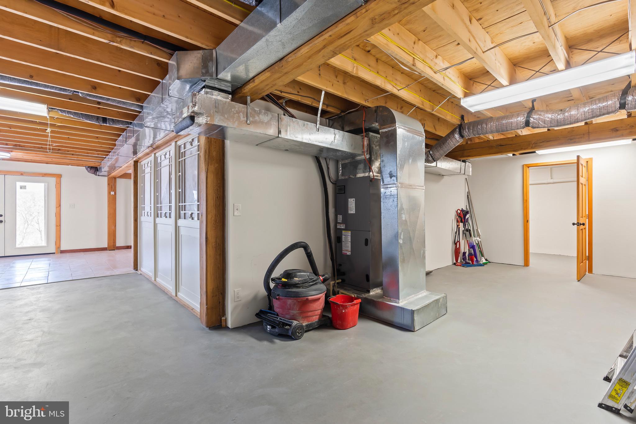 EAGLE BAY PROPERTIES - Residential