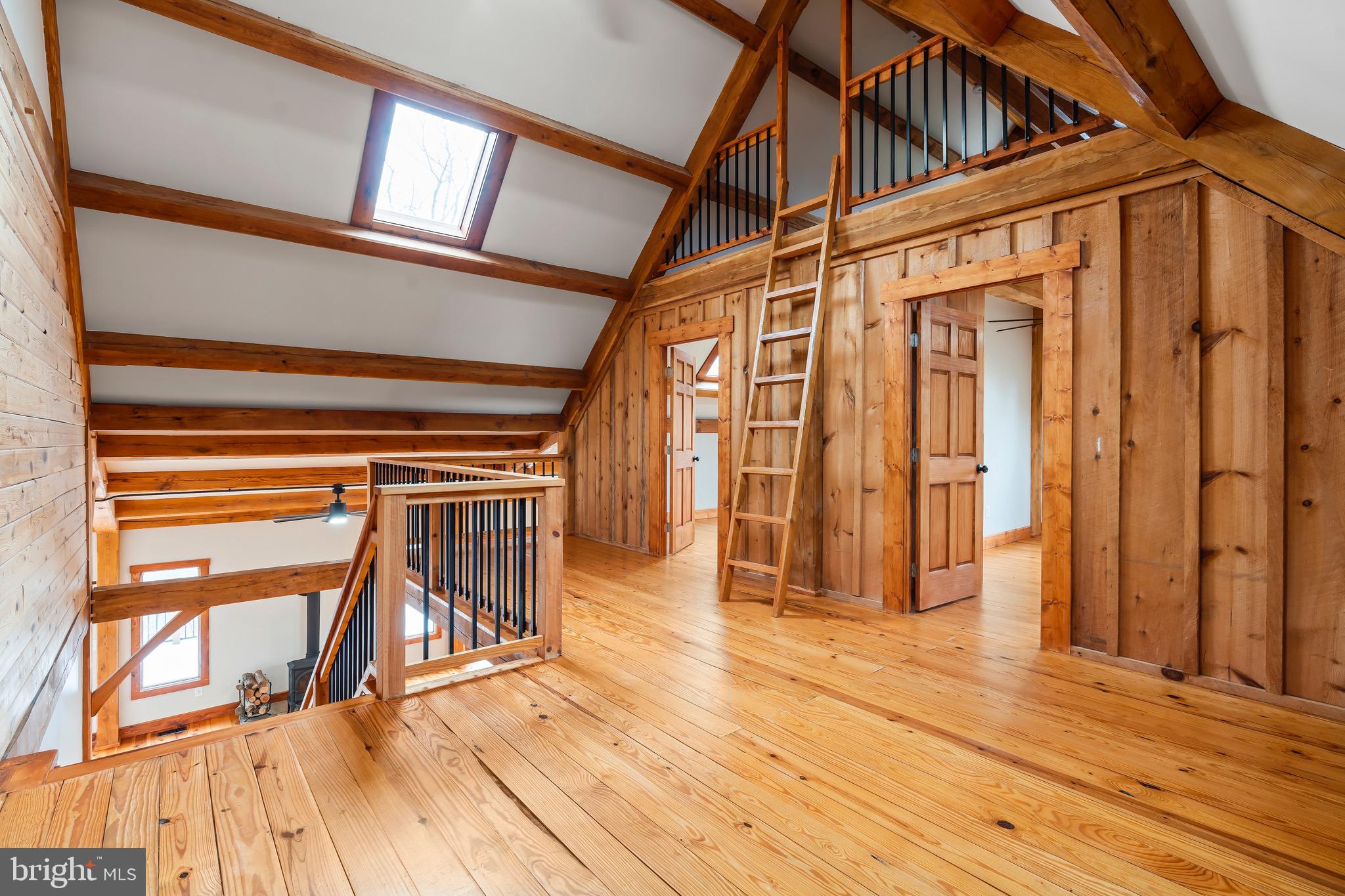 EAGLE BAY PROPERTIES - Residential