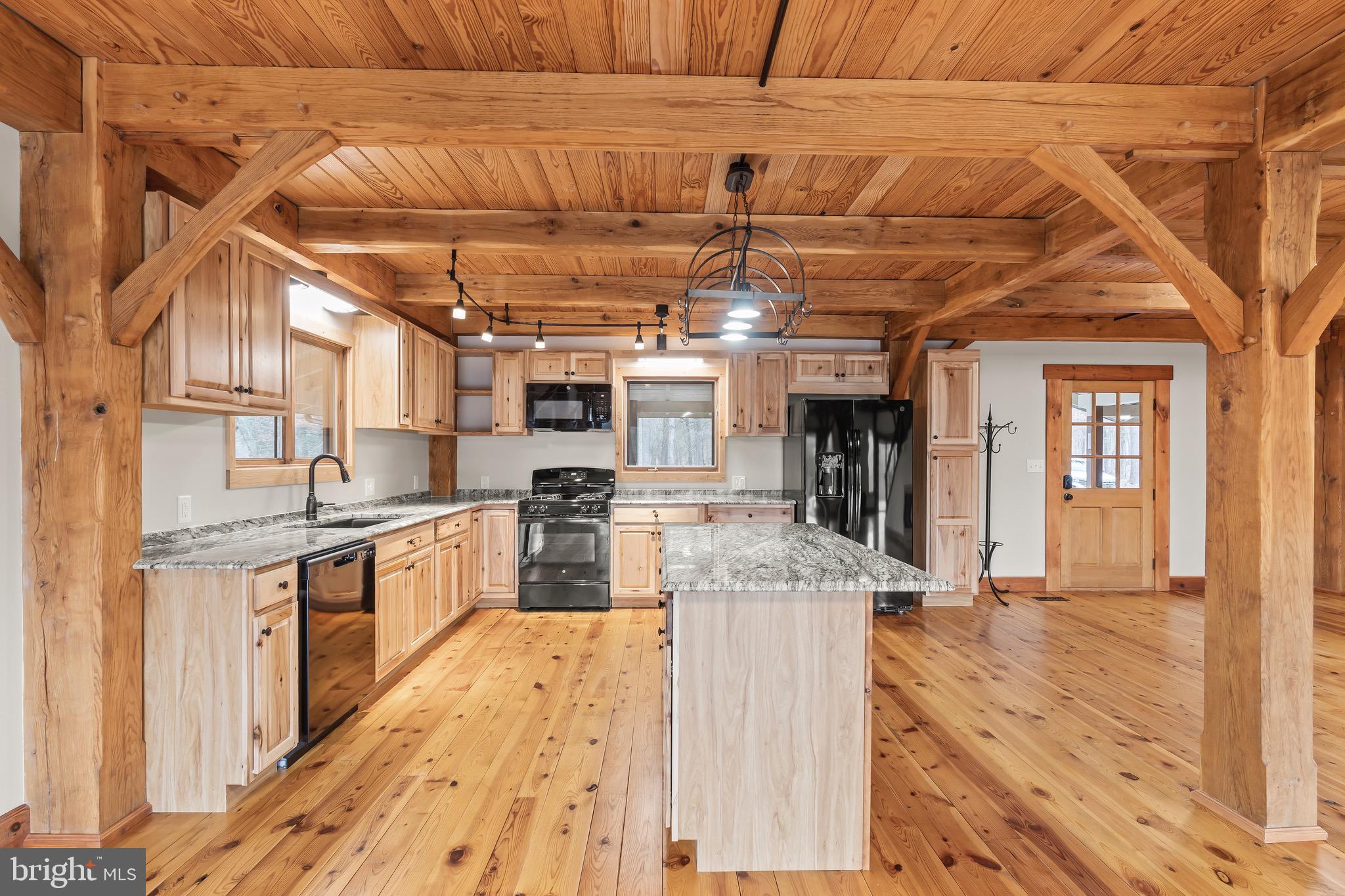 EAGLE BAY PROPERTIES - Residential