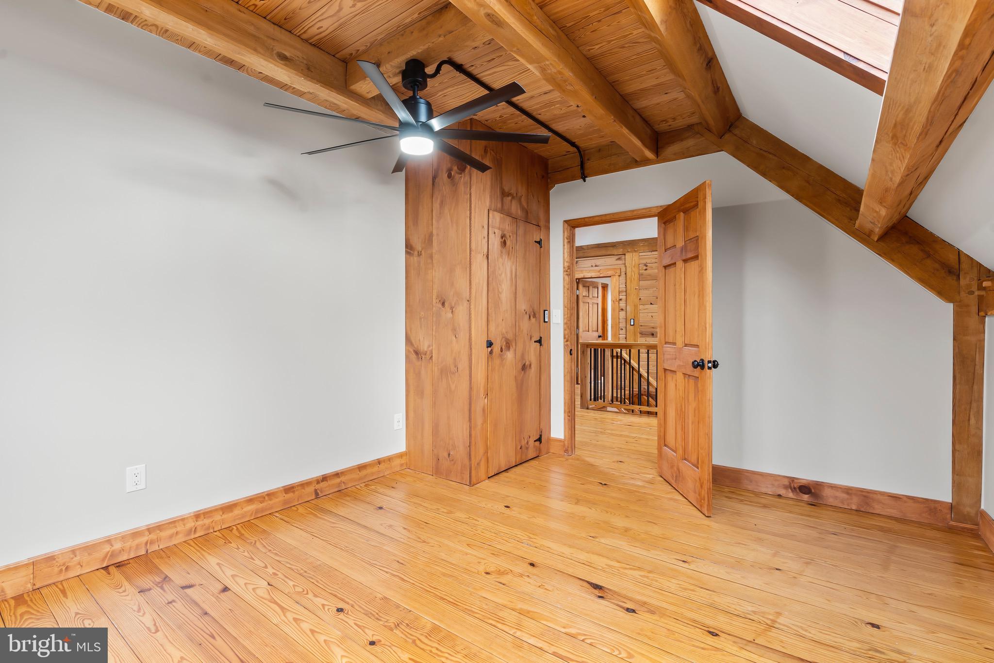 EAGLE BAY PROPERTIES - Residential