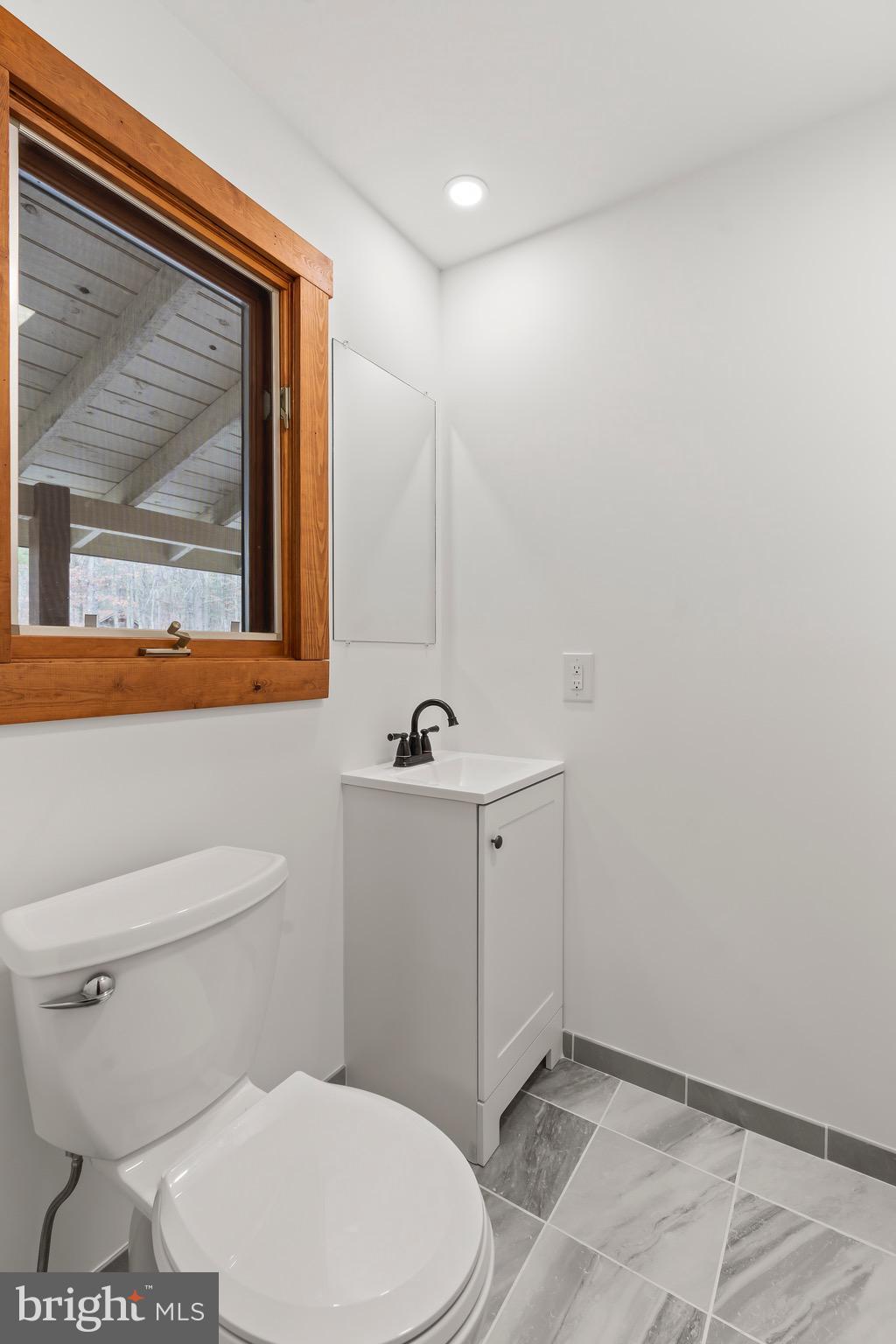 EAGLE BAY PROPERTIES - Residential