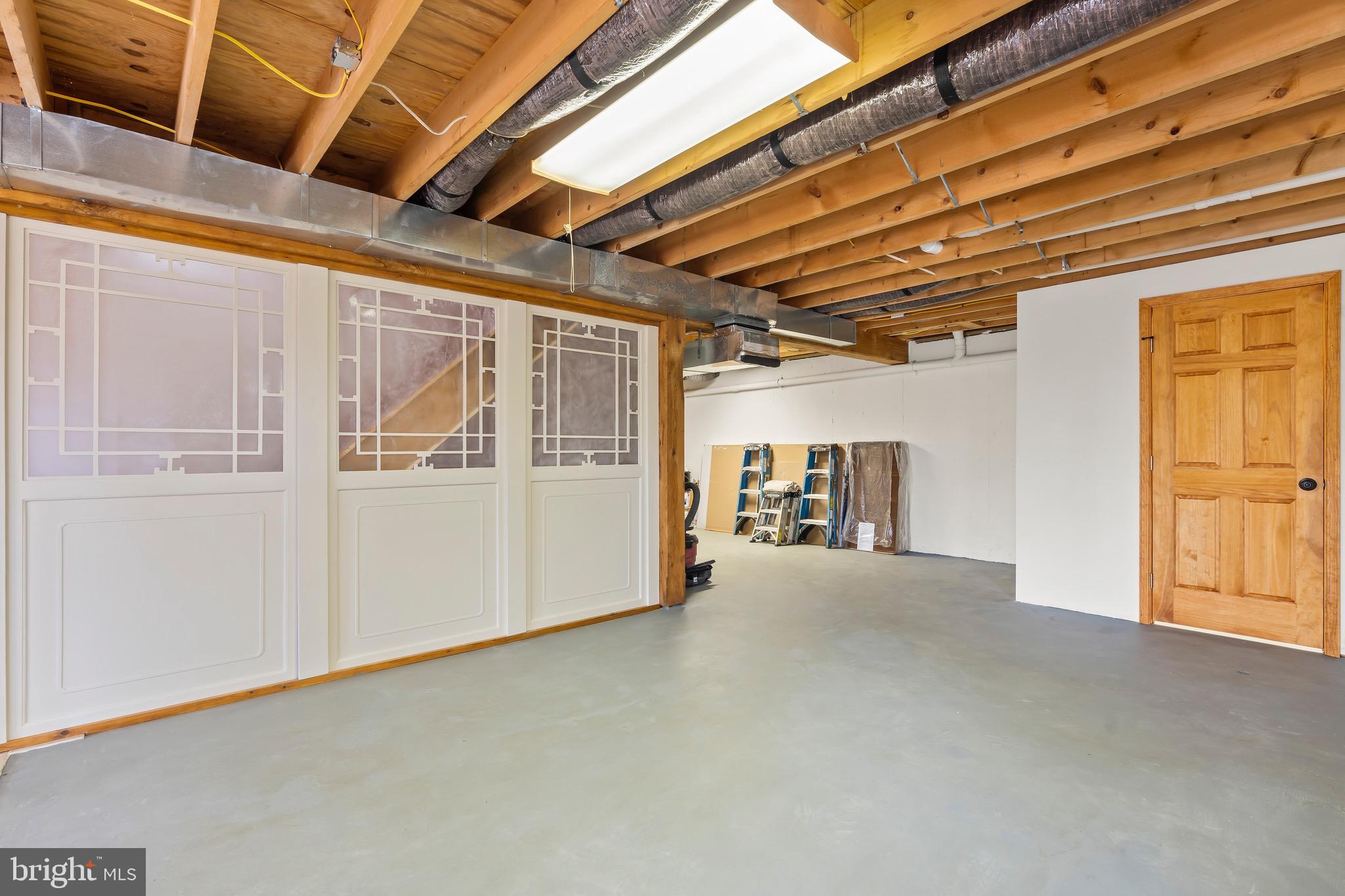 EAGLE BAY PROPERTIES - Residential