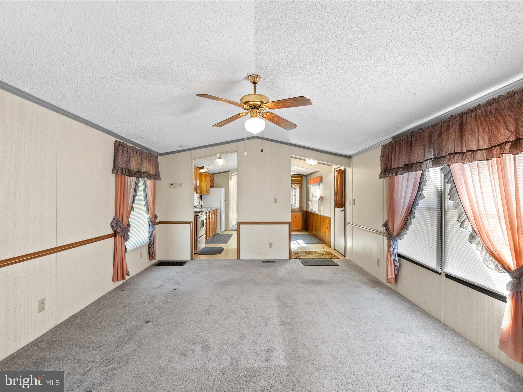 HUB COURT EAST - Residential