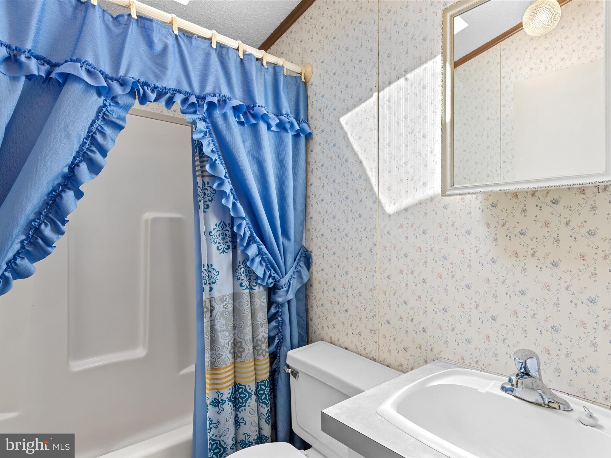 HUB COURT EAST - Residential