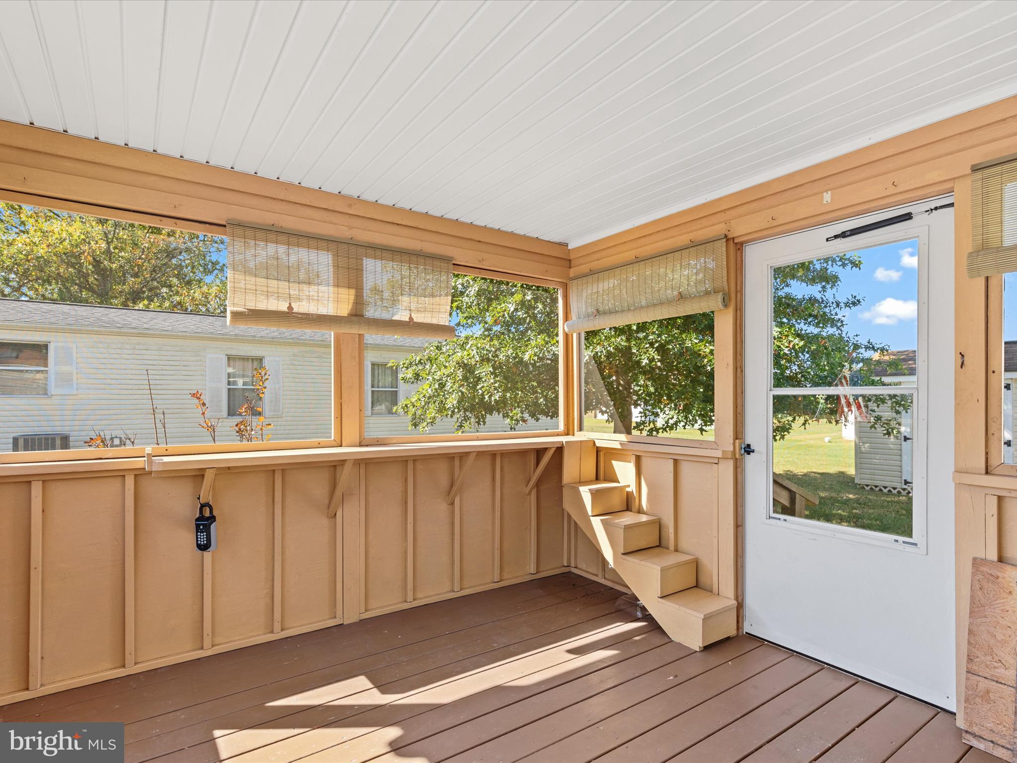 HUB COURT EAST - Residential