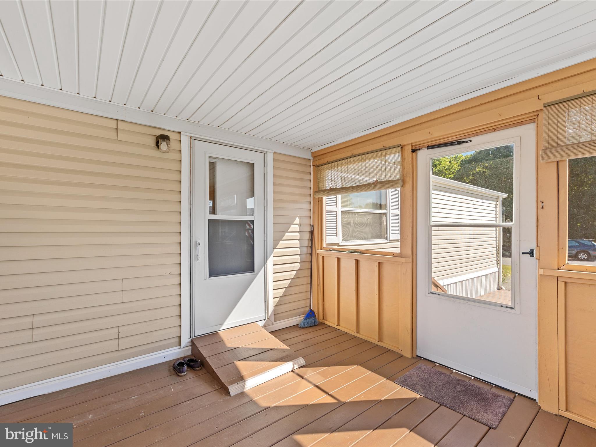 HUB COURT EAST - Residential