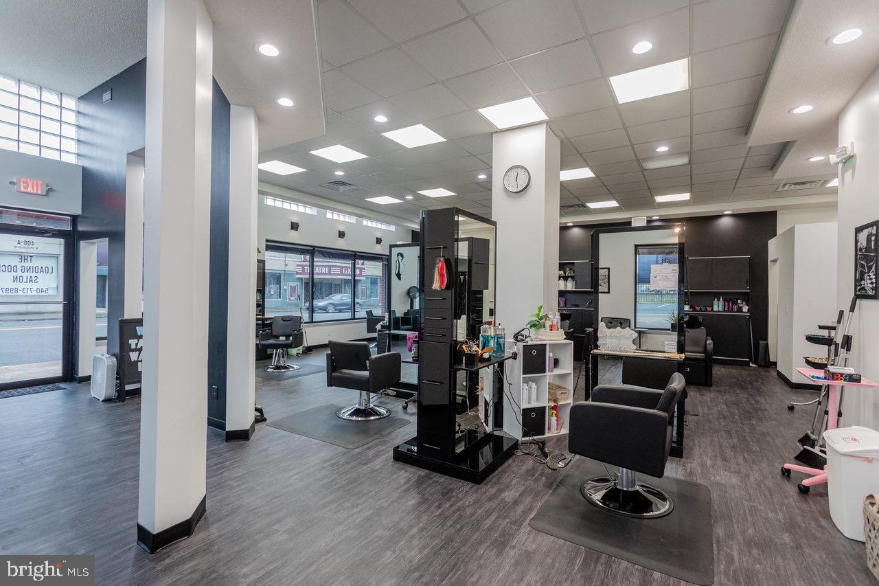 406 W WEST SPOTSWOOD TRAIL