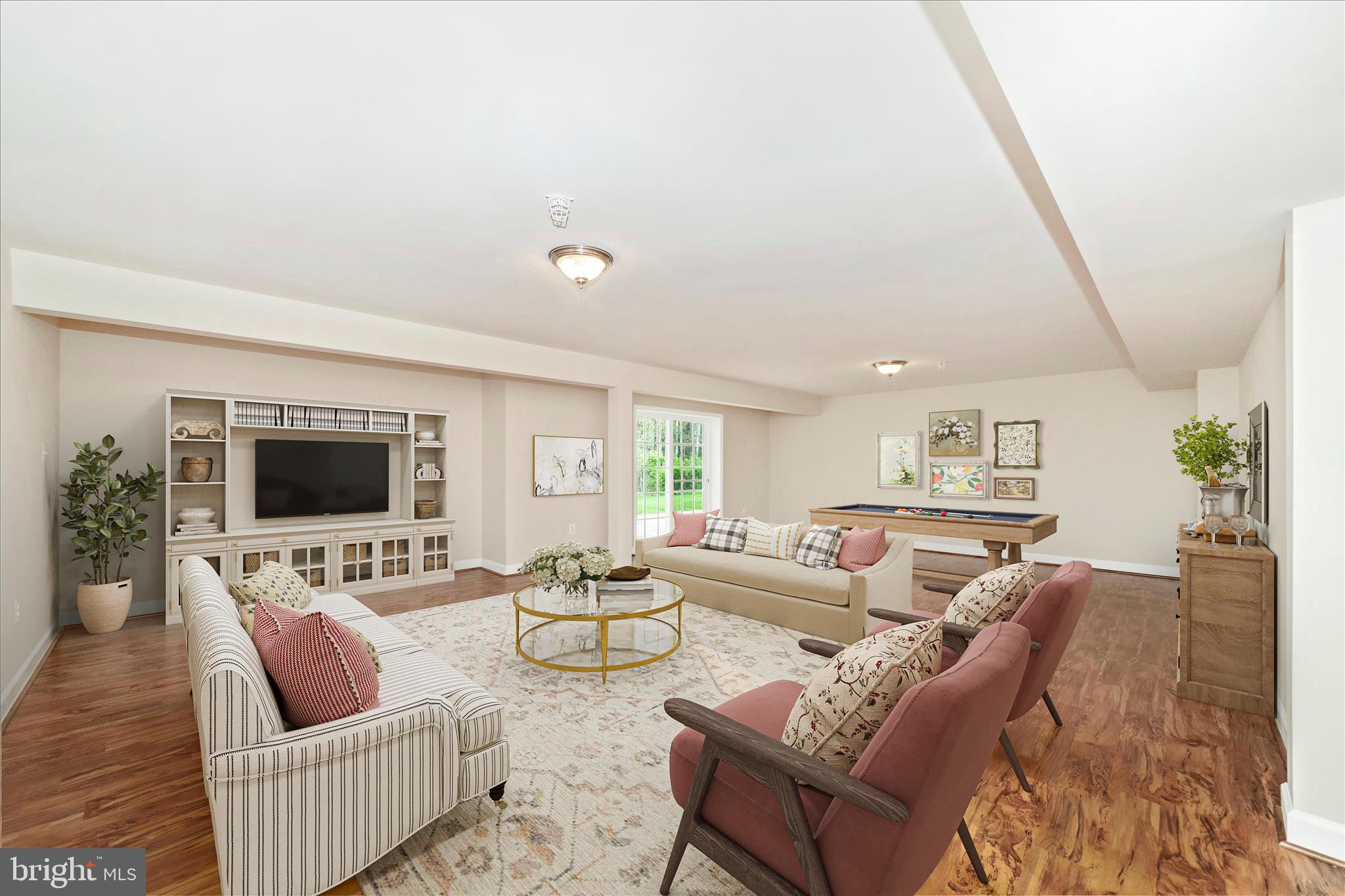 MIDDLETOWN - Residential