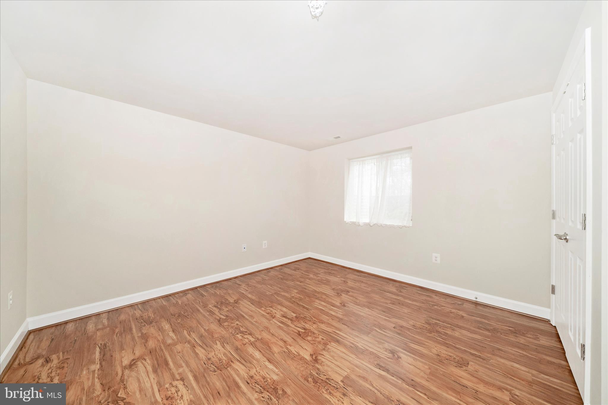 MIDDLETOWN - Residential