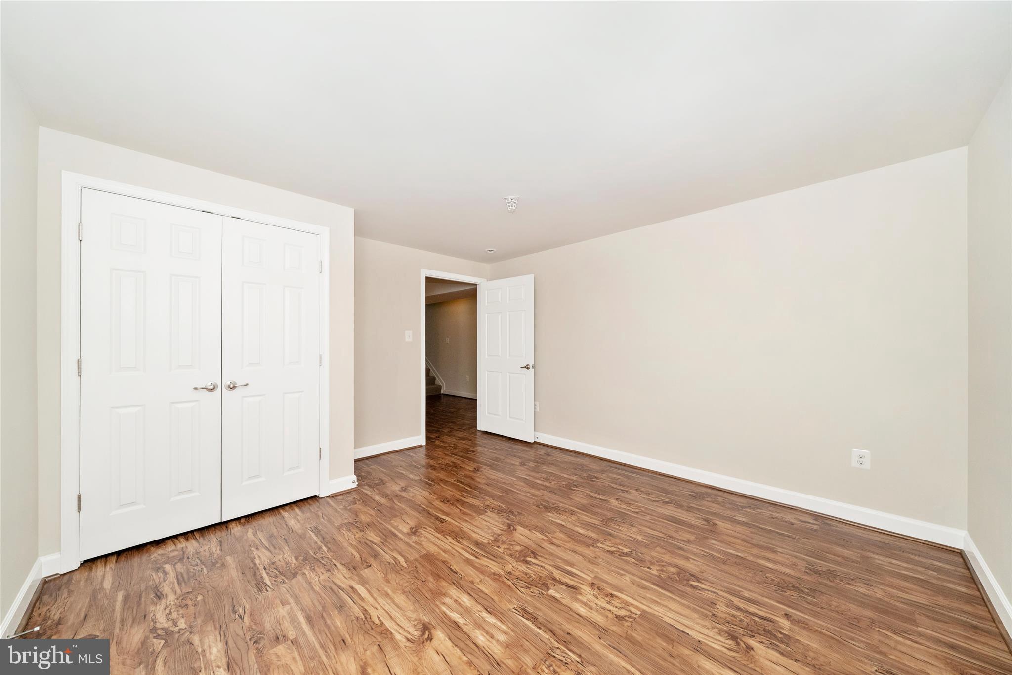 MIDDLETOWN - Residential