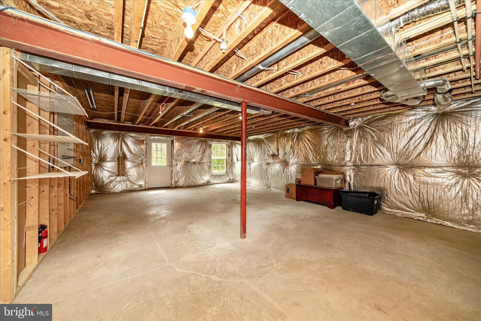 MIDDLETOWN - Residential