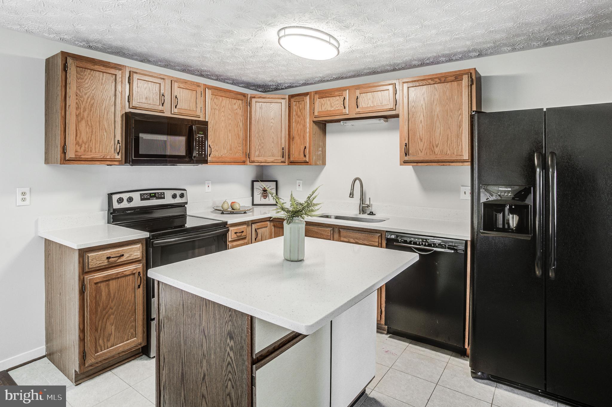 SCOTTS CROSSING - Residential