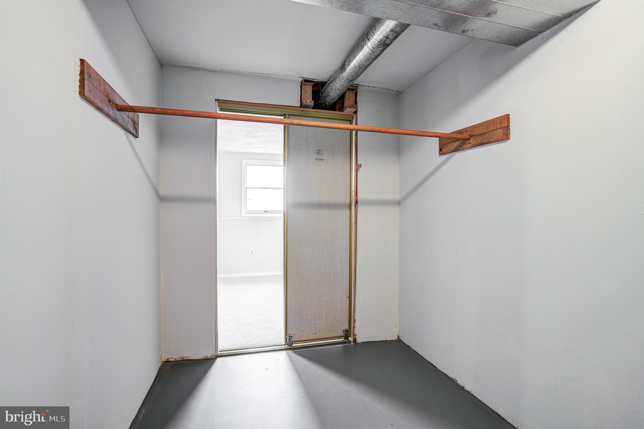 SCOTTS CROSSING - Residential