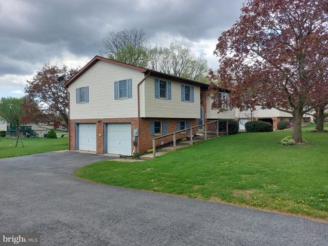 912 POPLAR LANE LEBANON PA 17046