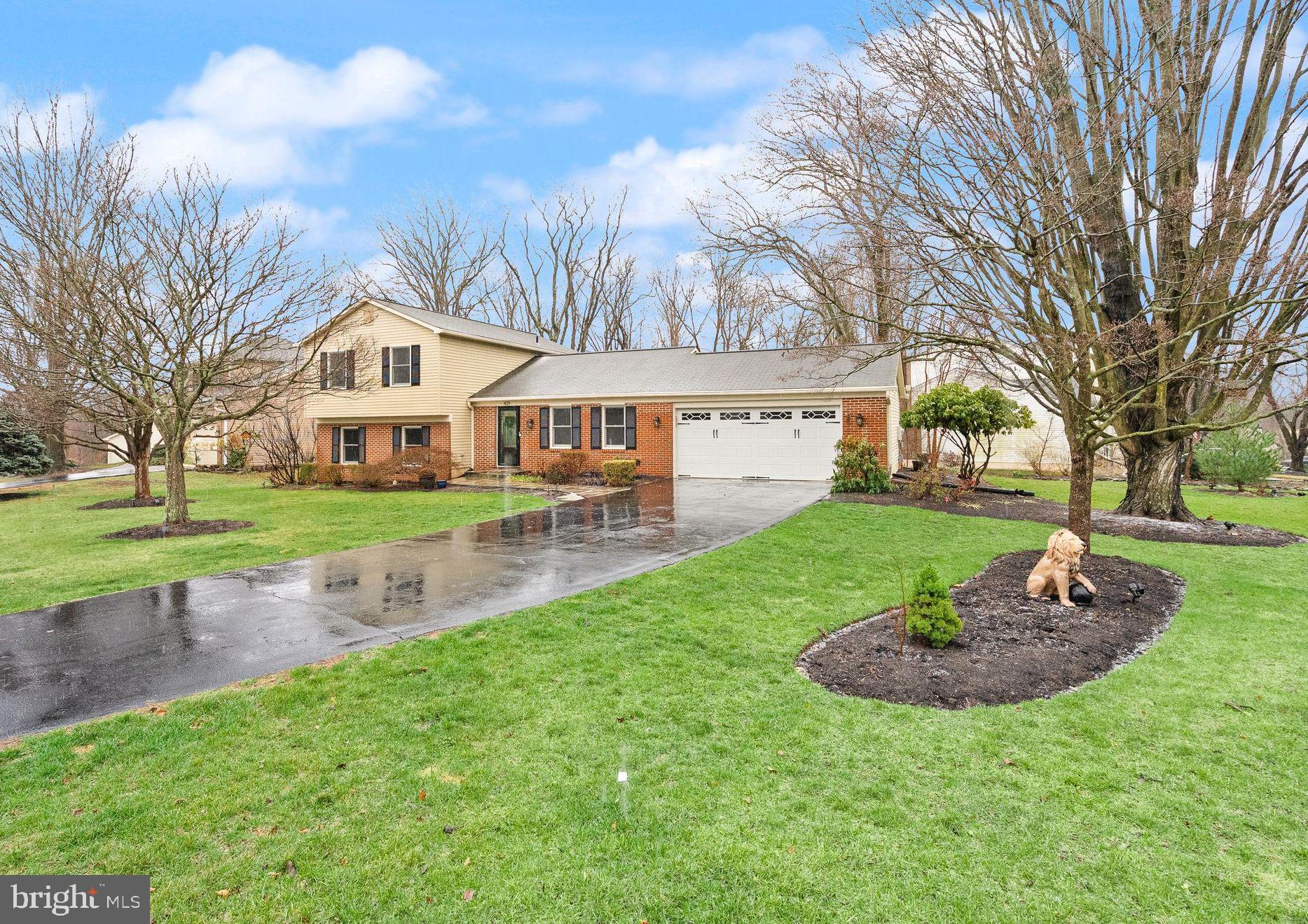 LEESBURG COUNTRY CLUB - Residential