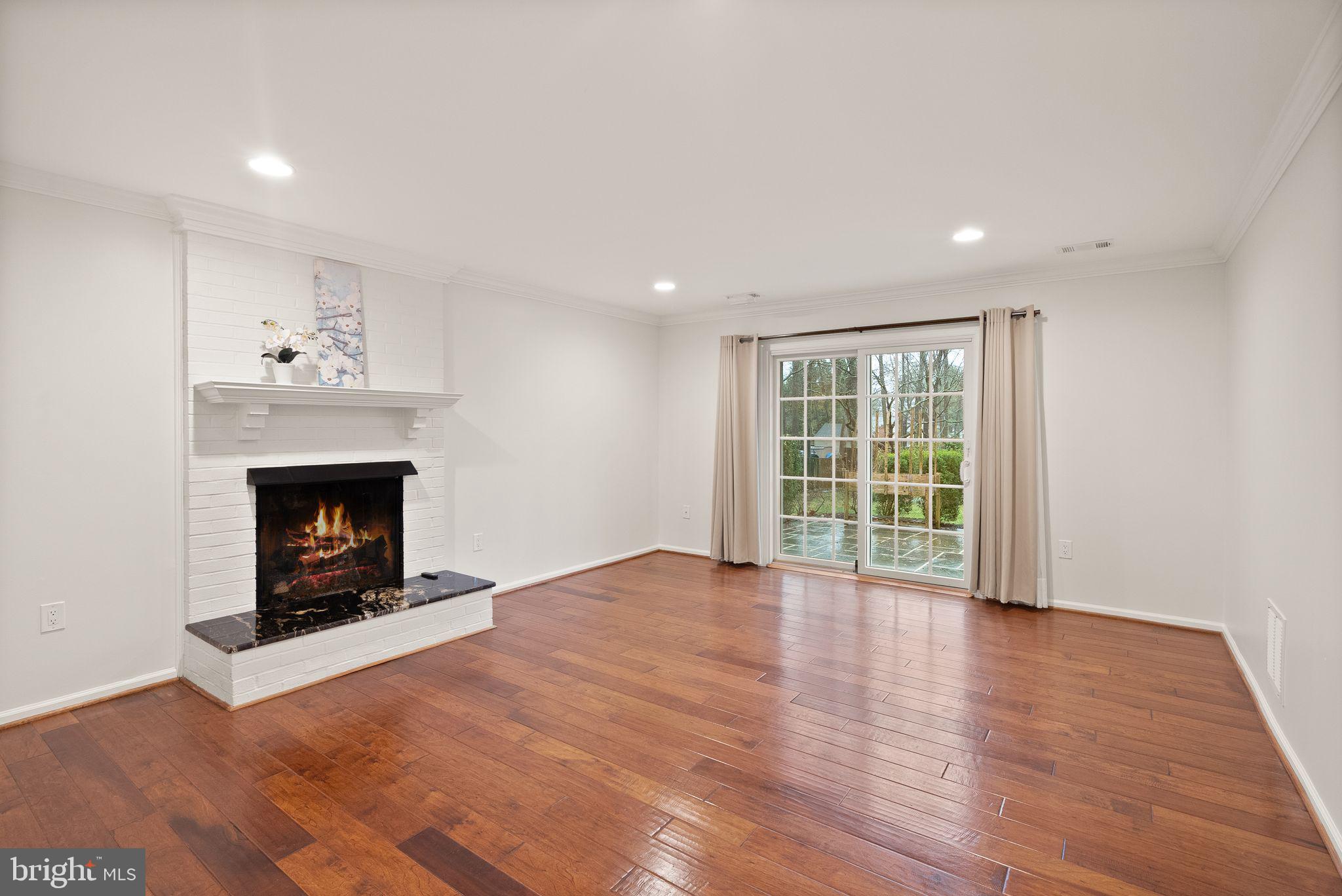 LEESBURG COUNTRY CLUB - Residential