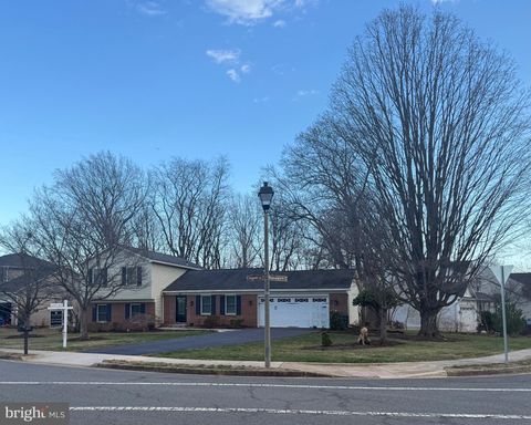 Photo of 421 Clagett Street SW, LEESBURG, VA 20175 (MLS # VALO2117006)