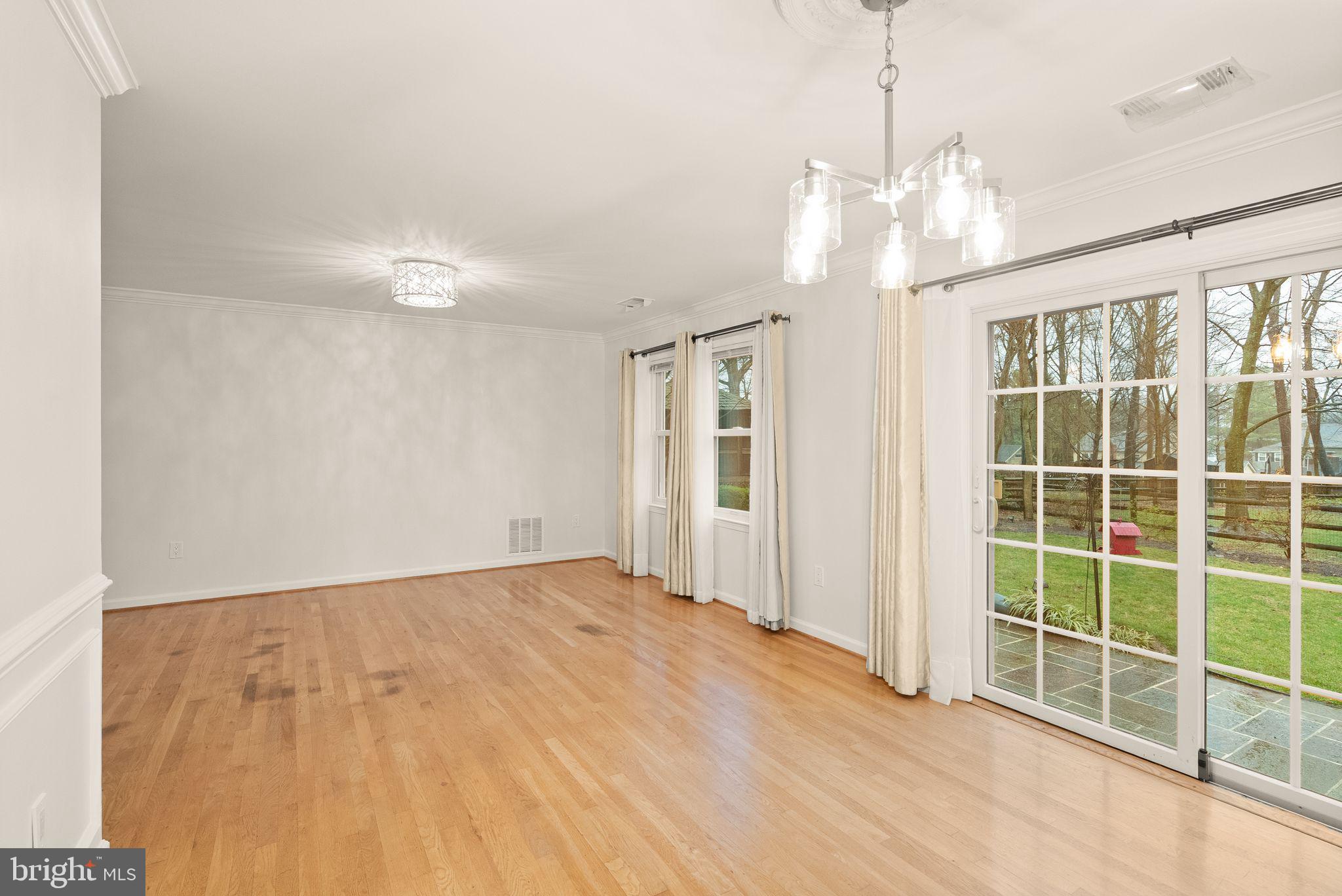 LEESBURG COUNTRY CLUB - Residential