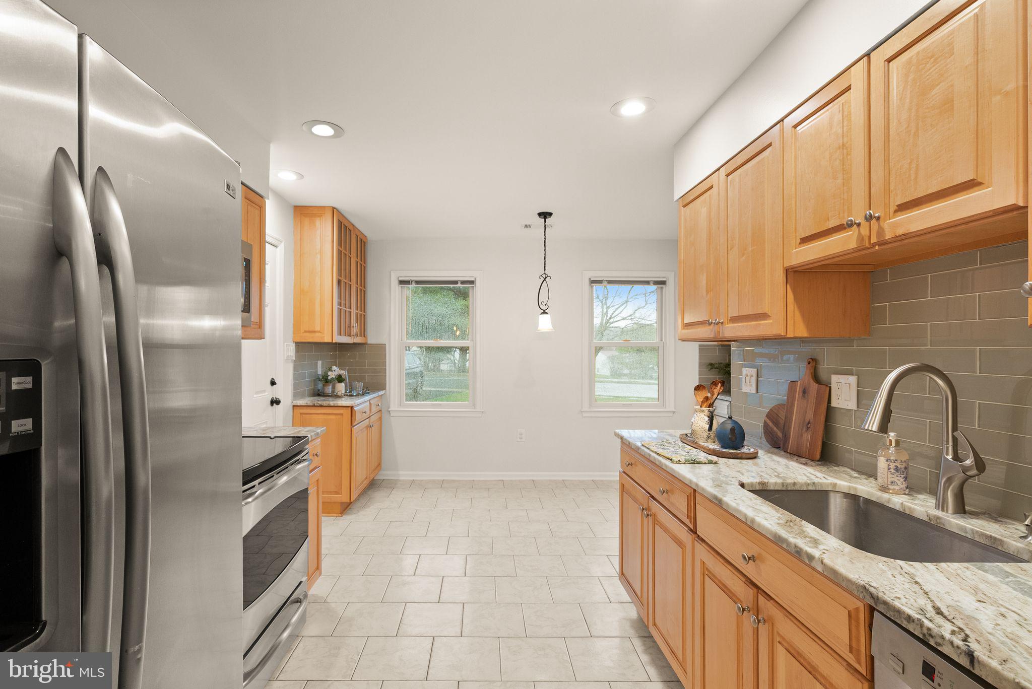 LEESBURG COUNTRY CLUB - Residential