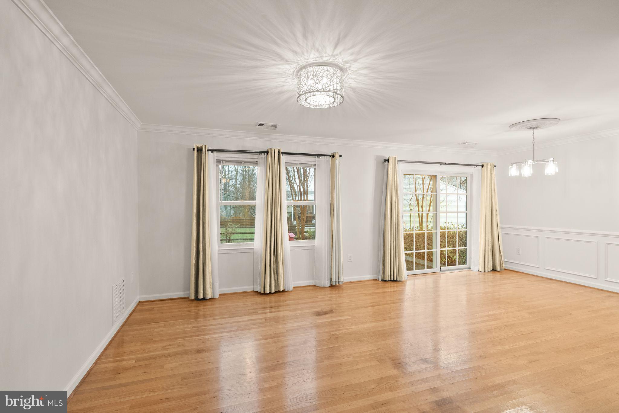 LEESBURG COUNTRY CLUB - Residential