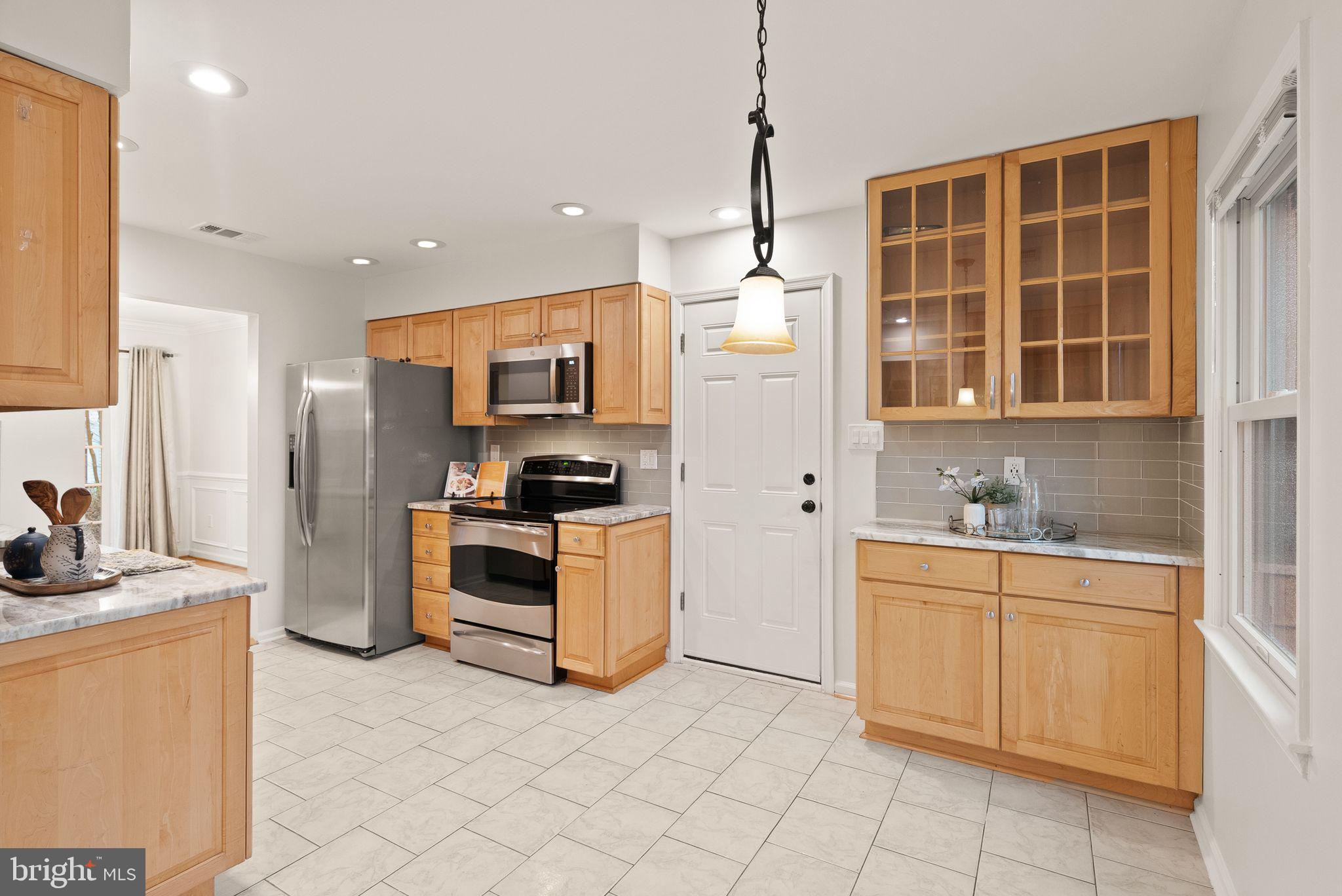 LEESBURG COUNTRY CLUB - Residential