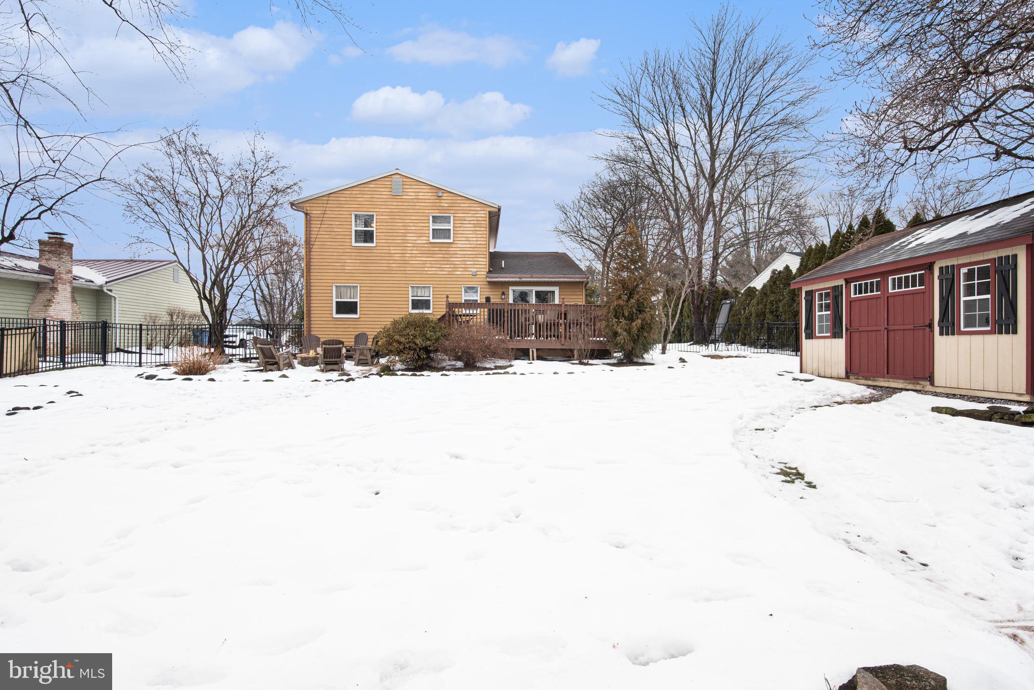 1117 FLORIBUNDA LANE