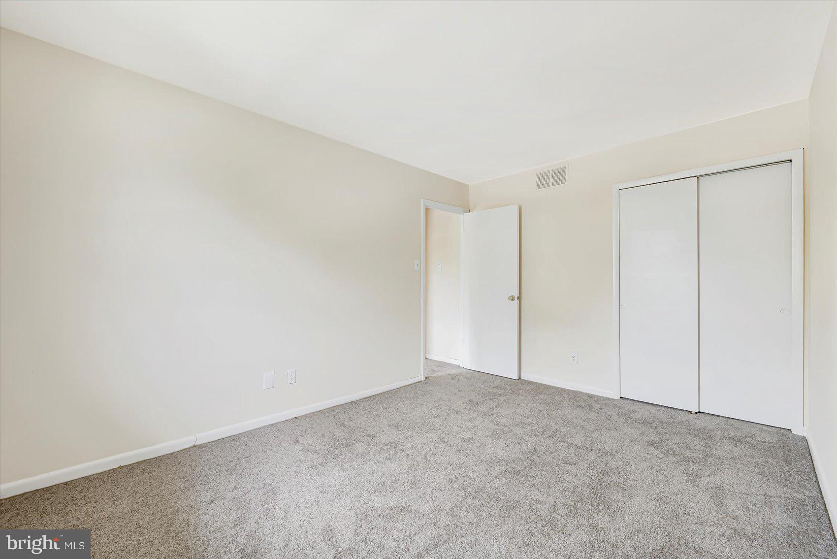 REISTERSWOOD - Residential