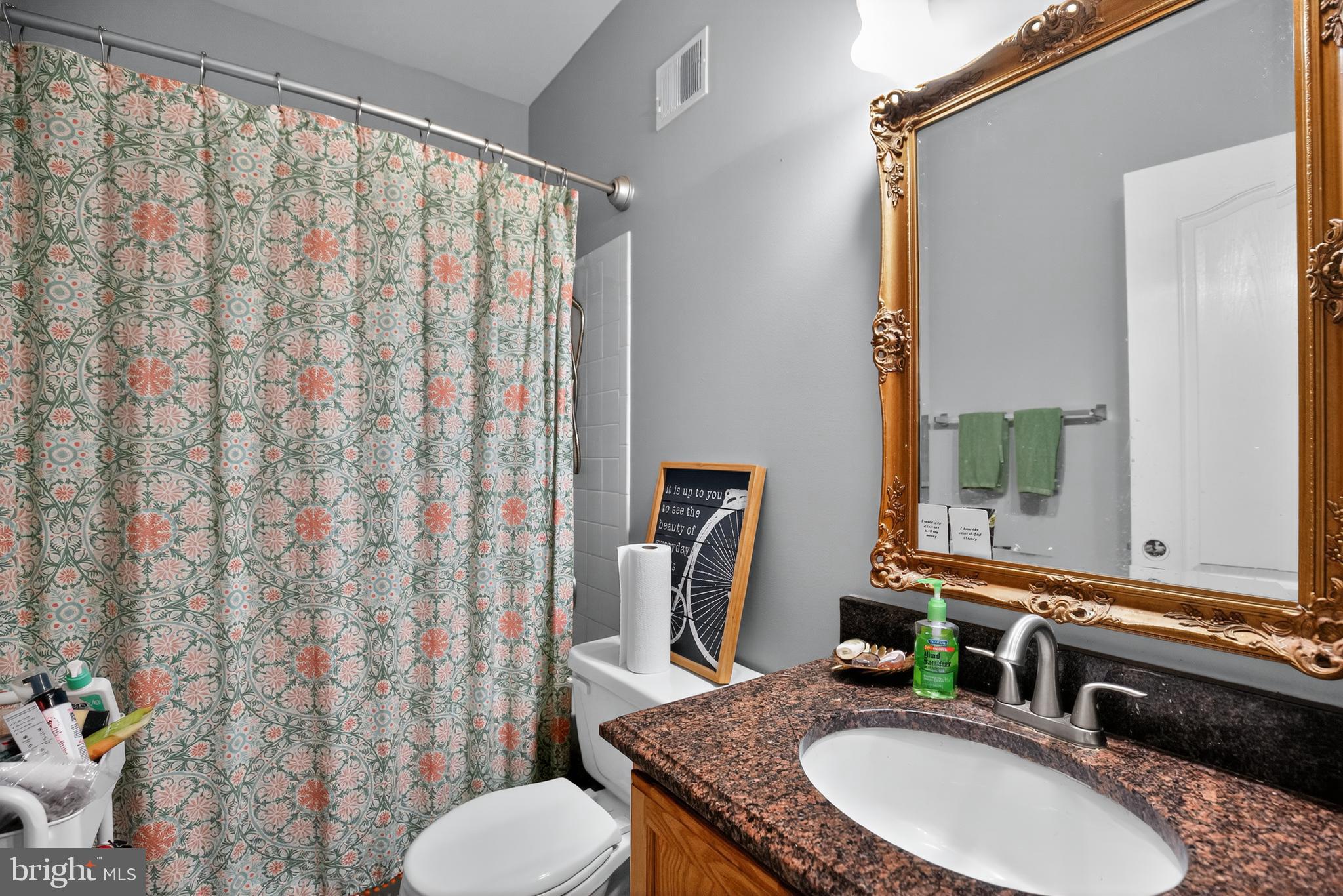 WOODSIDE ESTATES PLAT 1> - Residential